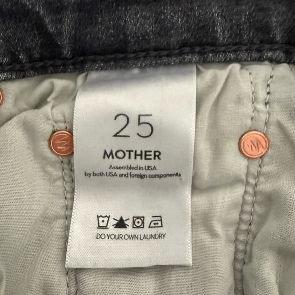 MOTHER SUPERIOR The Insider Crop Step Fray in Moshpit Memories - 25 - Picture 10 of 10